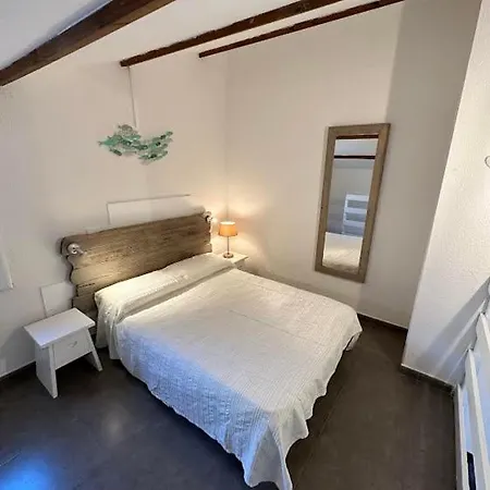 Holiday home Maison D Santa Giulia *